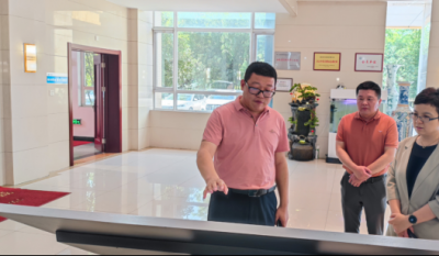 推动发展新过程，注入发展强心剂——记泰和县委副书记、副县长辅导一行参观领导